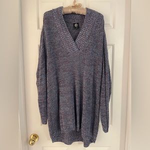 Women’s 2X Sweater. Blue/Rust/Cream. Only worn once.